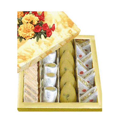 Send Valentines Day Sweets Online for her in India