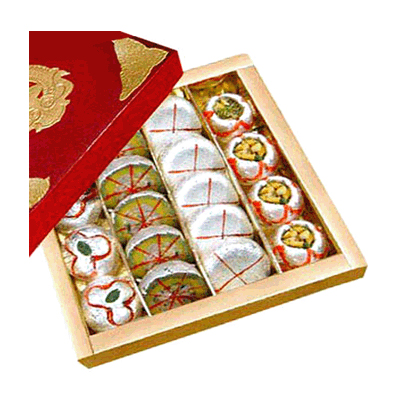 send Assorted sweets of 15 varieties to mysore